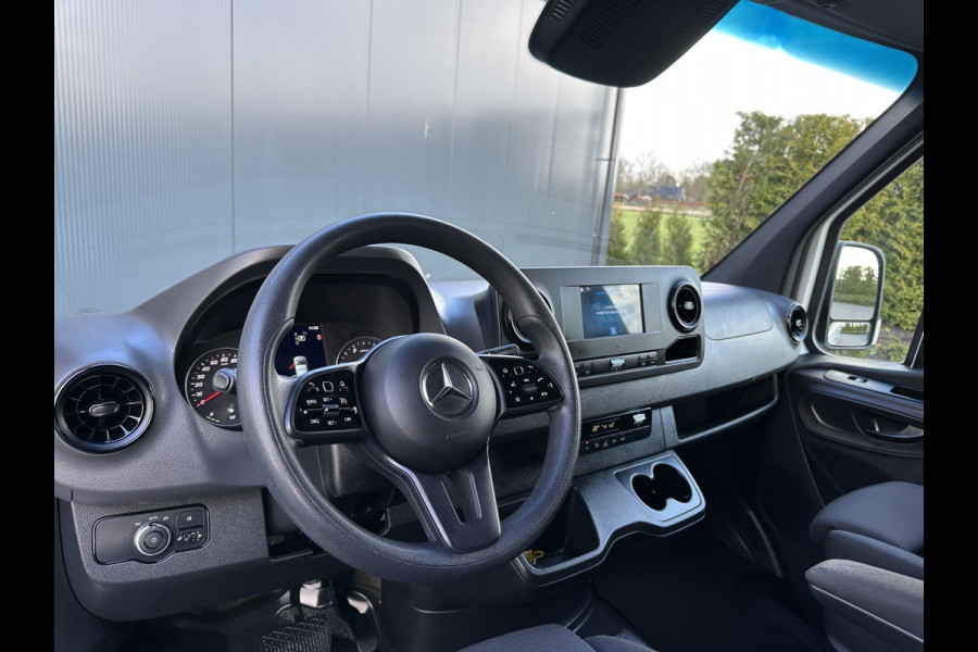 Mercedes-Benz Sprinter 317 CDI 170 PK 9G-TRONIC / L3H3 / ZEER NETJES !! / 1e EIG. / CAMERA / CRUISE / NAVI / AIRCO