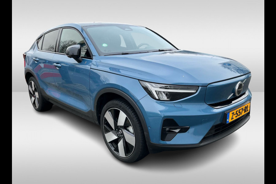 Volvo C40 Single Motor Extended Range Ultimate 82 kWh / SoH 95,6% / Trekhaak / Panoramadak / 360Camera / Half leder / Keyless / 20'' / Harman Kardon / CarPlay / Warmtepomp / Stuur+Stoelverwarming / Dodehoek / DAB / ACC