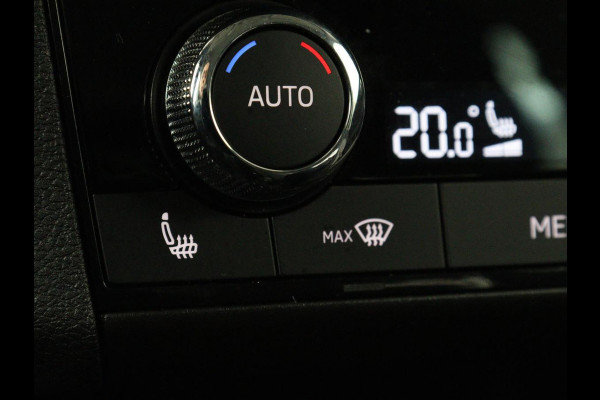 Škoda Kamiq 1.0 TSI Business Edition | Stoelverwarming | Carplay | Navigatie | Keyless | Virtual Cockpit | Full LED | Parkeerhulp | Climate control | Cruise control | Bluetooth