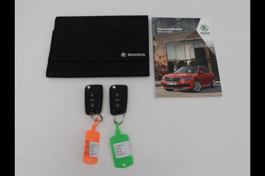 Škoda Kamiq 1.0 TSI Business Edition | Stoelverwarming | Carplay | Navigatie | Keyless | Virtual Cockpit | Full LED | Parkeerhulp | Climate control | Cruise control | Bluetooth