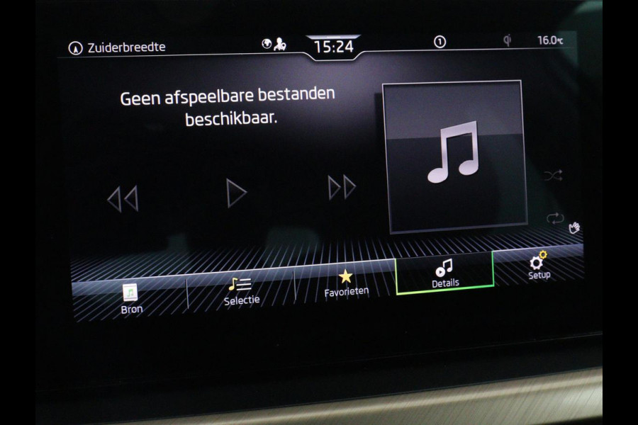 Škoda Kamiq 1.0 TSI Business Edition | Stoelverwarming | Carplay | Navigatie | Keyless | Virtual Cockpit | Full LED | Parkeerhulp | Climate control | Cruise control | Bluetooth