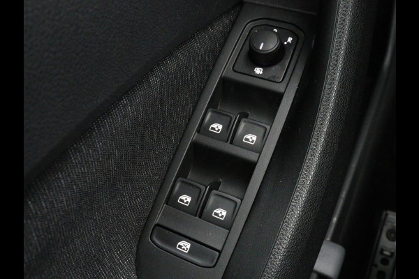 Škoda Kamiq 1.0 TSI Business Edition | Stoelverwarming | Carplay | Navigatie | Keyless | Virtual Cockpit | Full LED | Parkeerhulp | Climate control | Cruise control | Bluetooth