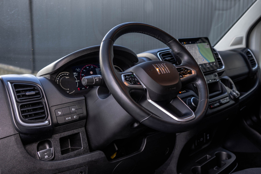 Fiat E-Ducato L3H3 | 110KWH | 279 PK | WLPT 378KM | DC | 5-Persoons | LED | Camera | Carplay | Adapt.Cruise | PDC | Vol opties