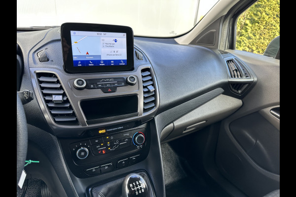 Ford Transit Connect 1.5 EcoBlue 100 PK / L2H1 / UNIEK !! 5.324 KM !! / 3 ZITS / CAMERA / AIRCO / NAVI / STOELVERWARMING