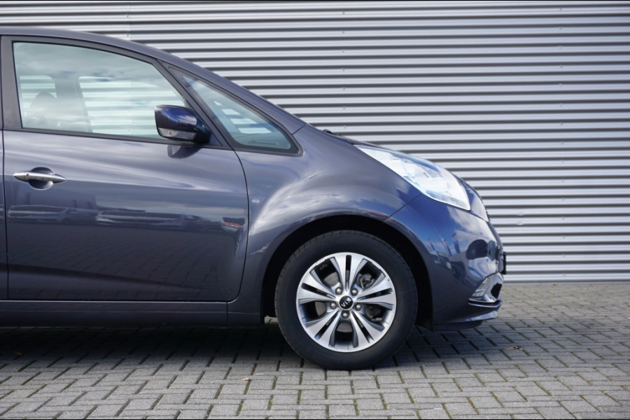 Kia Venga 125PK Edition AUTOMAAT | TREKHAAK | CAMERA | EL. CLIMATE