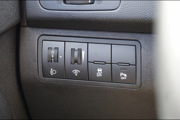 Kia Venga 125PK Edition AUTOMAAT | TREKHAAK | CAMERA | EL. CLIMATE