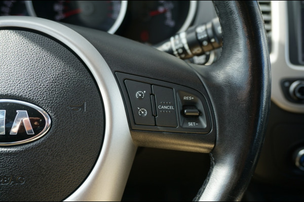 Kia Venga 125PK Edition AUTOMAAT | TREKHAAK | CAMERA | EL. CLIMATE