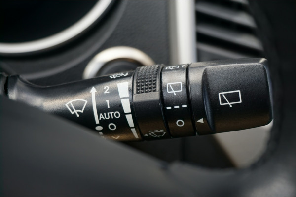 Kia Venga 125PK Edition AUTOMAAT | TREKHAAK | CAMERA | EL. CLIMATE