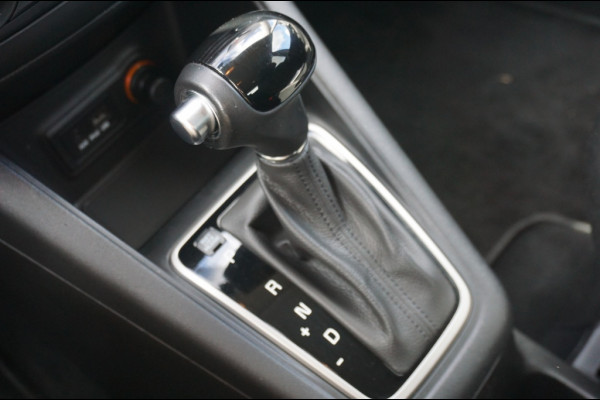 Kia Venga 125PK Edition AUTOMAAT | TREKHAAK | CAMERA | EL. CLIMATE