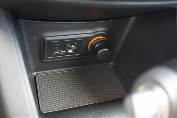 Kia Venga 125PK Edition AUTOMAAT | TREKHAAK | CAMERA | EL. CLIMATE