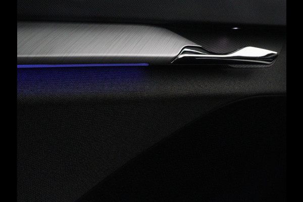 Škoda ENYAQ iV 60 | Trekhaak | Half leder | Carplay | Navigatie | Full LED | 19'' | Cruise control | Sfeerverlichting | Parkeerhulp | Climate control