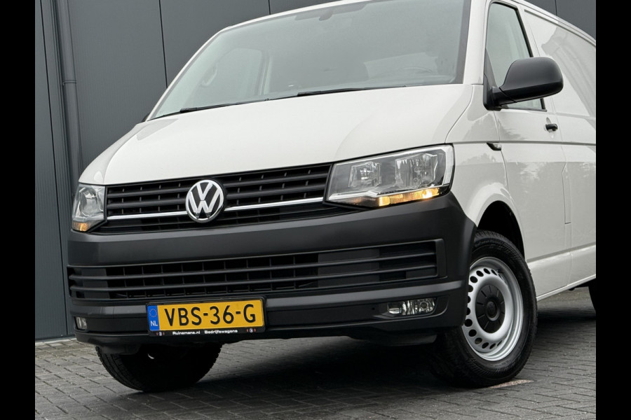 Volkswagen Transporter 2.0 TDI 102 PK / L1H1 / 1e EIG. / ACHTERKLEP / AIRCO / CRUISE / CAMERA / VERWARMDE VOORRUIT