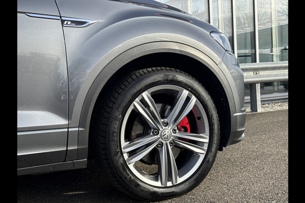 Volkswagen T-Roc 1.5 TSI Sport Business R-line | BTW | Vitrual | Pano | Trekhaak | Carplay | Navi