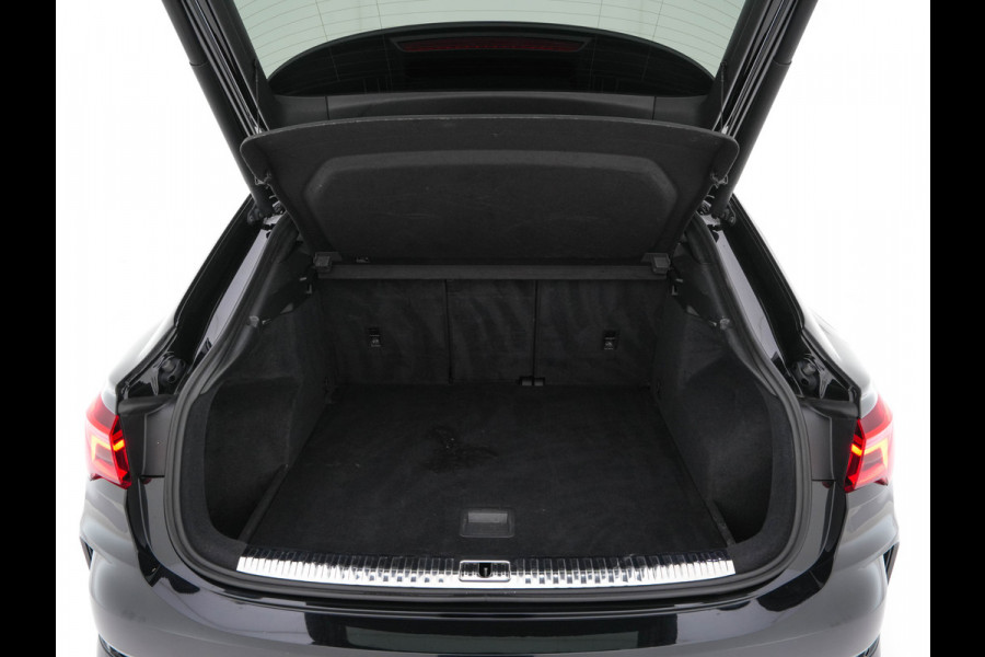 Audi RS Q3 Sportback TFSI Quattro Aut. *PANO | LEATHER | FULL-LED | ADAPTIVE-CRUISE | BANG&OLUFSEN | TOPVIEW | HEATED-SPORTSEATS | DIGI-COCKPIT | PRIVACYGLASS | SHIFTPADDLES | AMBIENTLIGHT | ECC | PDC | 21''ALU*