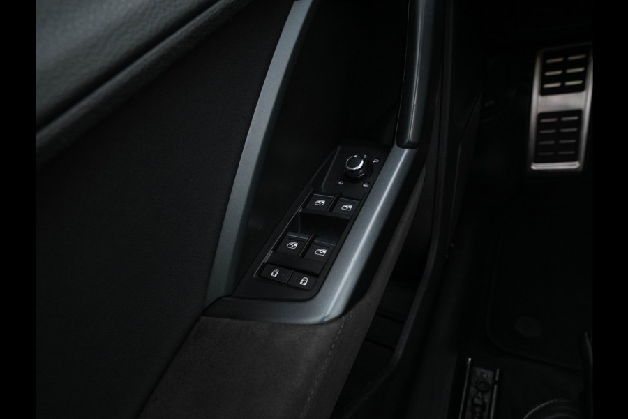 Audi RS Q3 Sportback TFSI Quattro Aut. *PANO | LEATHER | FULL-LED | ADAPTIVE-CRUISE | BANG&OLUFSEN | TOPVIEW | HEATED-SPORTSEATS | DIGI-COCKPIT | PRIVACYGLASS | SHIFTPADDLES | AMBIENTLIGHT | ECC | PDC | 21''ALU*