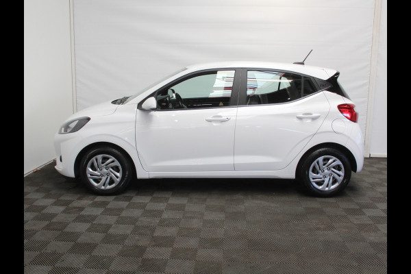 Hyundai i10 1.0 Comfort AIRCO | CRUISE | LED | DAB | CARPLAY | CV | ELRM | STB