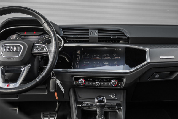 Audi Q3 Sportback 35 TFSI S Edition Pano Zwart Optiek Virtual Cockp 20"