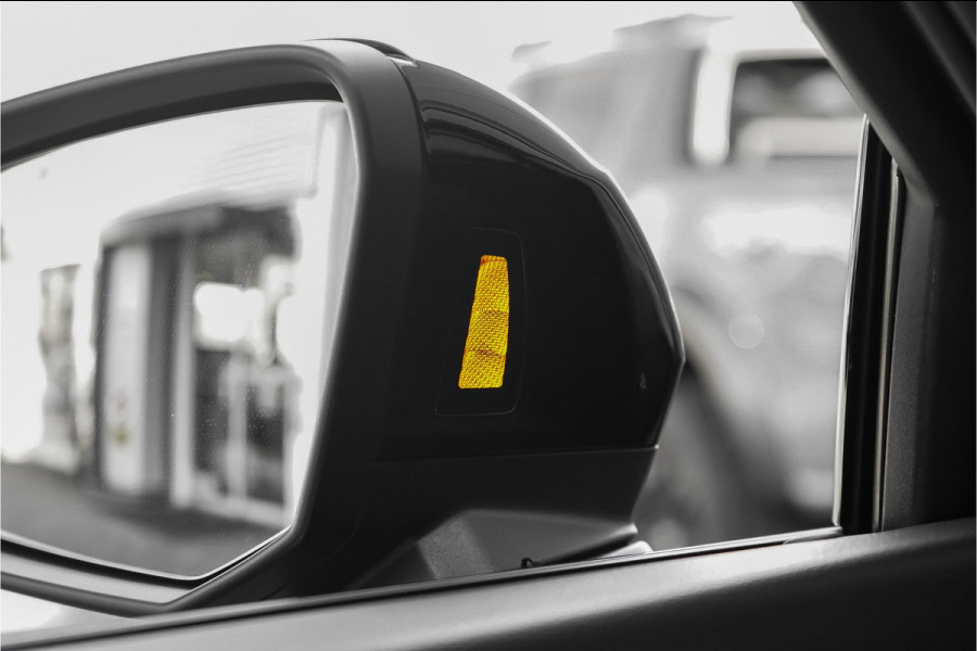 Audi Q3 Sportback 35 TFSI S Edition Pano Zwart Optiek Virtual Cockp 20"