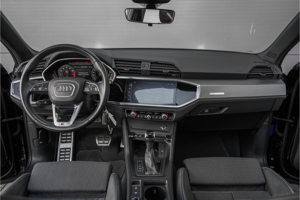Audi Q3 Sportback 35 TFSI S Edition Pano Zwart Optiek Virtual Cockp 20"