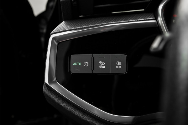 Audi Q3 Sportback 35 TFSI S Edition Pano Zwart Optiek Virtual Cockp 20"