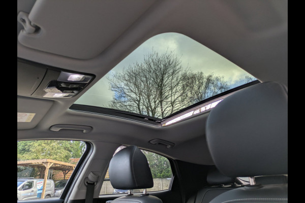 Kia Xceed 1.6 GDi PHEV ExecutiveLine|Panodak|Memory|Stoelkoeling/Verwarming|Adaptive-Cruise|Afn.Trekhaak|Keyless-Entry|Digi-Dash