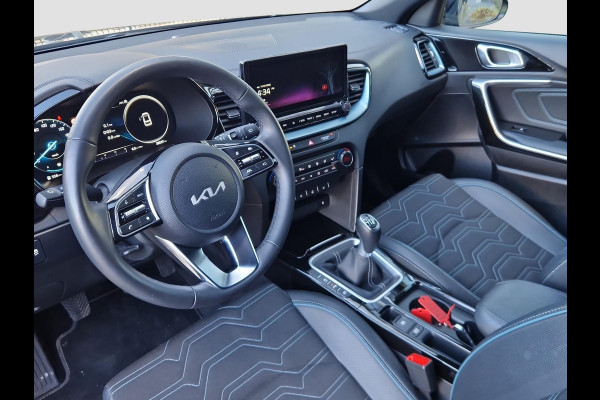 Kia Ceed 1.0 T-GDi Design Edition | Stoelverwarming | Camera | Cruise | Licht- en Regensensor |