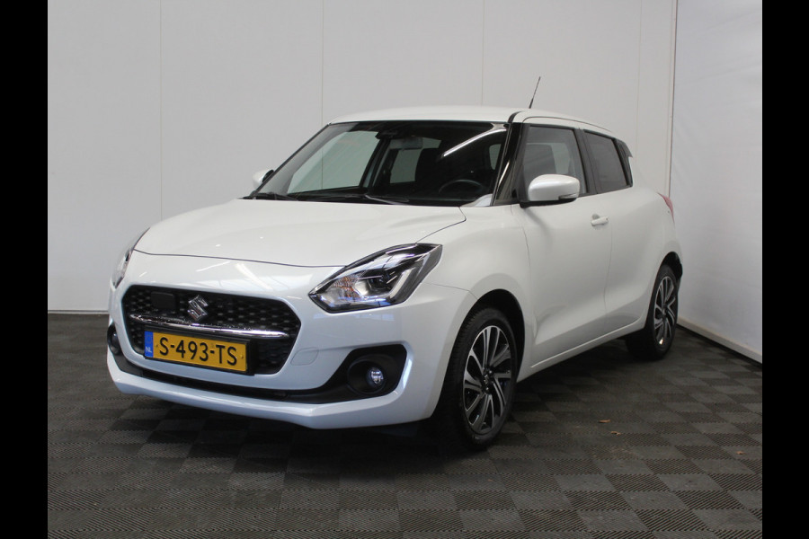 Suzuki Swift 1.2 Style Smart Hybrid CARPLAY | CLIMATE | ADAPCRUISE | DAB | NAVI | LMV16 | CAMERA | PDCA | LED | STOELVERW