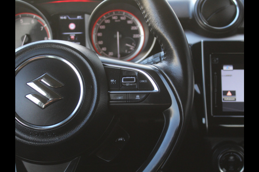 Suzuki Swift 1.2 Style Smart Hybrid CARPLAY | CLIMATE | ADAPCRUISE | DAB | NAVI | LMV16 | CAMERA | PDCA | LED | STOELVERW