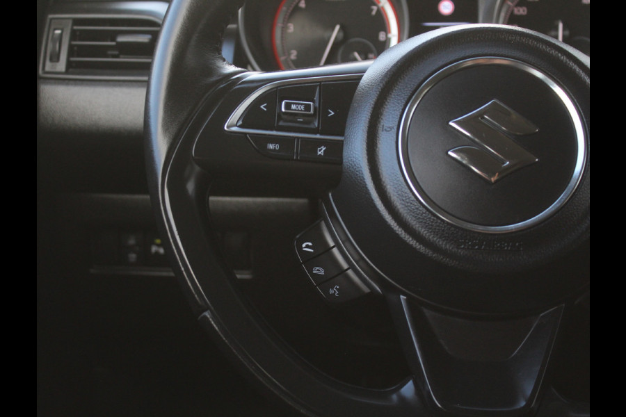 Suzuki Swift 1.2 Style Smart Hybrid CARPLAY | CLIMATE | ADAPCRUISE | DAB | NAVI | LMV16 | CAMERA | PDCA | LED | STOELVERW