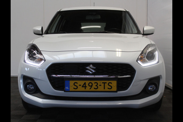 Suzuki Swift 1.2 Style Smart Hybrid CARPLAY | CLIMATE | ADAPCRUISE | DAB | NAVI | LMV16 | CAMERA | PDCA | LED | STOELVERW