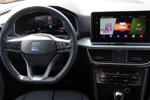 Seat Tarraco 1.5 TSI Style Bus. Intense 7persoons org.NL trekhaak camera stoelverw.