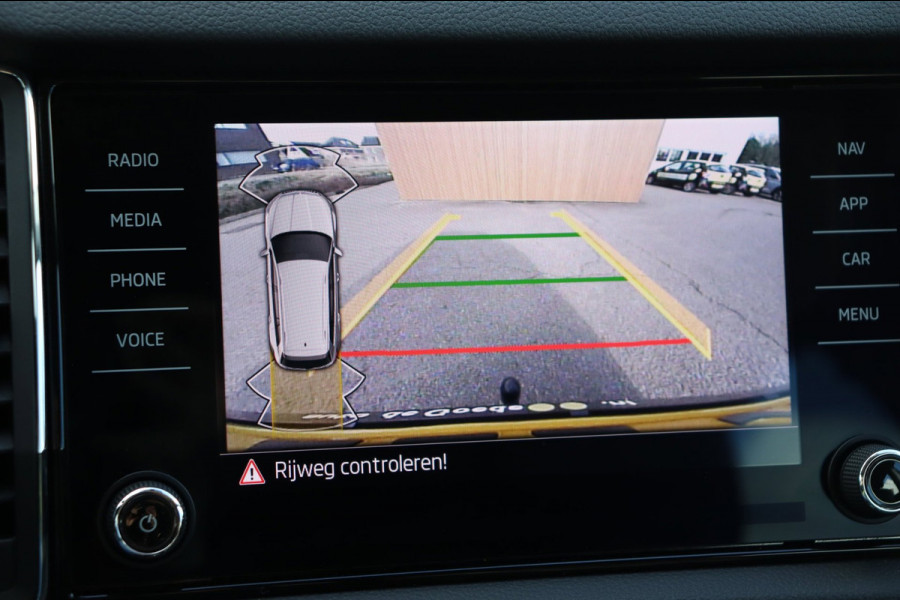 Škoda Kodiaq 1.5 TSI Business Edition 7persoons org.NL el.trekhaak camera