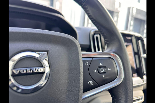 Volvo XC40 1.5 T5 Recharge R-Design | Trekhaak | Panorama dak | Beige Leder | Dealer onderhouden |