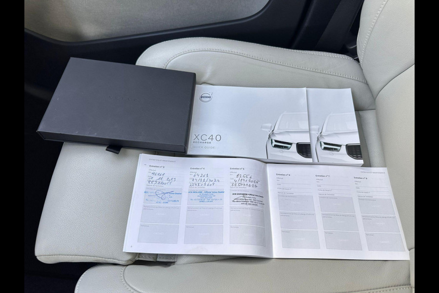 Volvo XC40 1.5 T5 Recharge R-Design | Trekhaak | Panorama dak | Beige Leder | Dealer onderhouden |