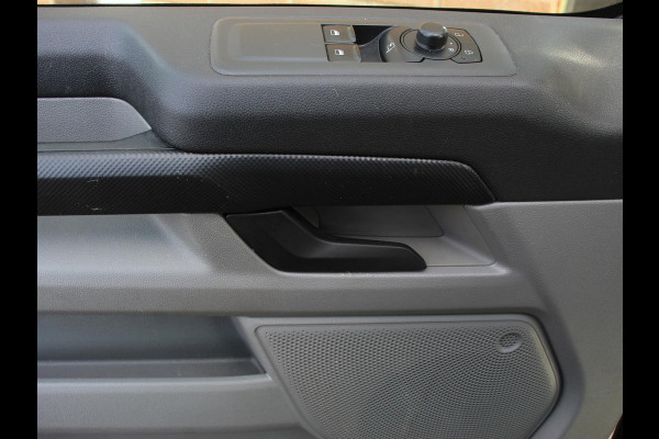 Ford Transit Custom 300 2.0 TDCI L2H1 Automaat Trend Nieuw Model Automaat  | Navigatie | Climate Control | Parkeersensoren | Camera | Lichtmetalen Velgen | Bumpers in kleur | Digitale Cockpit