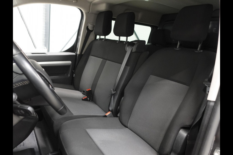 Opel Vivaro 145pk L3H1 Edition Automaat Dubbele Cabine Airco Trekhaak Navigatie Parkeersensoren