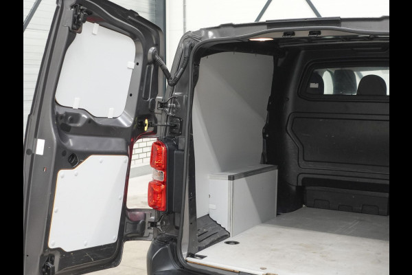 Opel Vivaro 145pk L3H1 Edition Automaat Dubbele Cabine Airco Trekhaak Navigatie Parkeersensoren