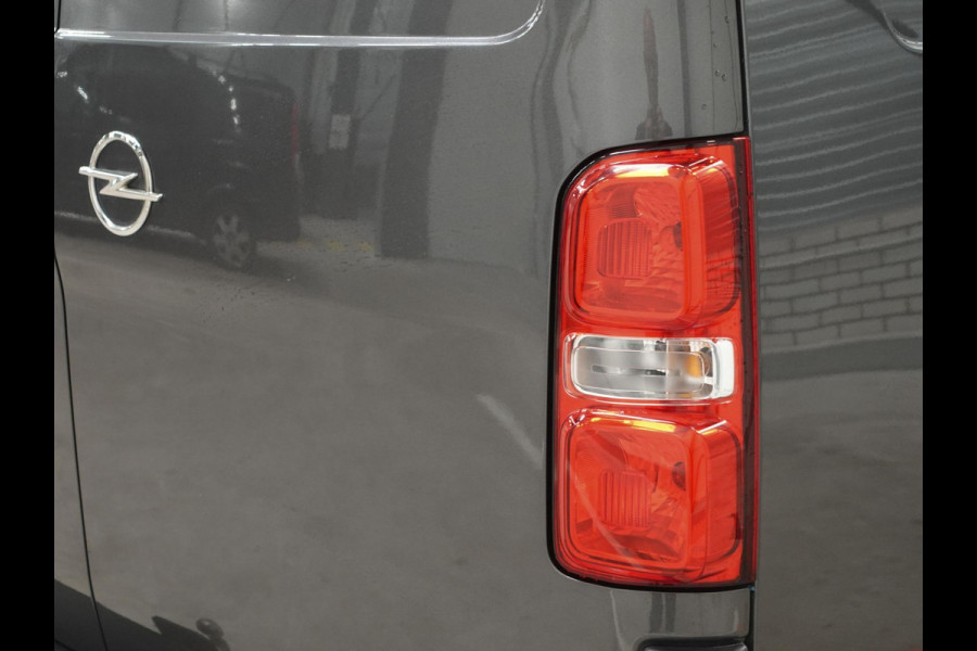 Opel Vivaro 145pk L3H1 Edition Automaat Dubbele Cabine Airco Trekhaak Navigatie Parkeersensoren