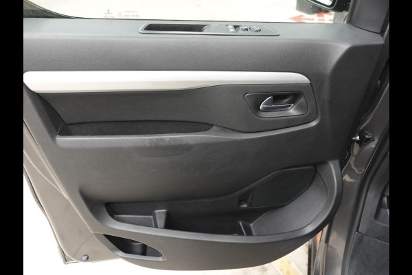 Opel Vivaro 145pk L3H1 Edition Automaat Dubbele Cabine Airco Trekhaak Navigatie Parkeersensoren