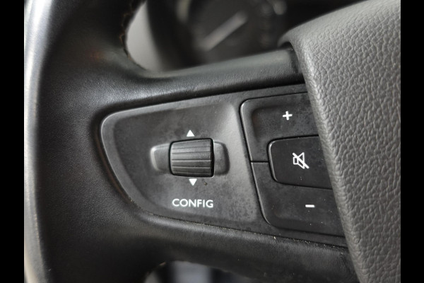 Opel Vivaro 145pk L3H1 Edition Automaat Dubbele Cabine Airco Trekhaak Navigatie Parkeersensoren