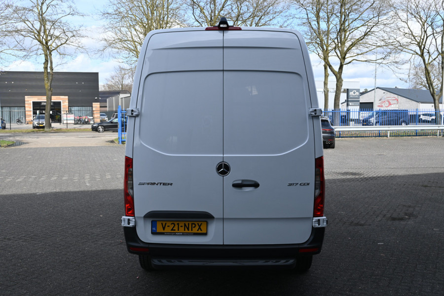 Mercedes-Benz Sprinter 317 CDI L2H2 Pro MBUX Navigatie, Geveerde stoel, Winterpakket, Etc.
