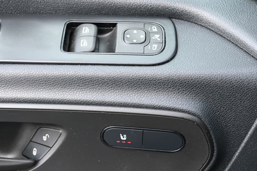 Mercedes-Benz Sprinter 317 CDI L2H2 Pro MBUX Navigatie, Geveerde stoel, Winterpakket, Etc.