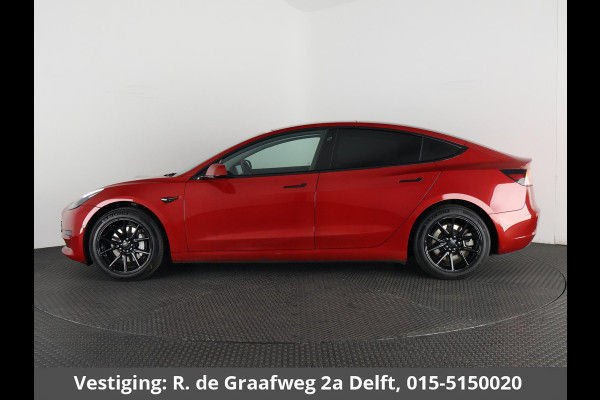 Tesla Model 3 Black Sport Pack RWD Plus 60 kWh 238 PK! | Navigatie | Panoramadak | Camera |