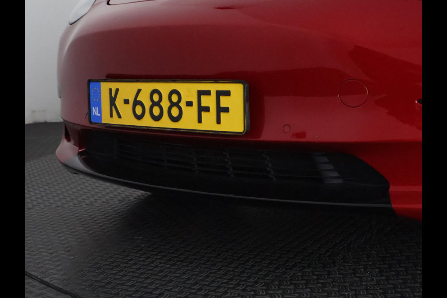 Tesla Model 3 Black Sport Pack RWD Plus 60 kWh 238 PK! | Navigatie | Panoramadak | Camera |