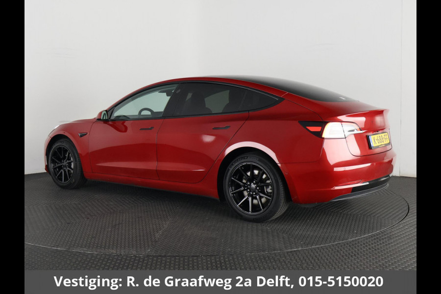 Tesla Model 3 Black Sport Pack RWD Plus 60 kWh 238 PK! | Navigatie | Panoramadak | Camera |