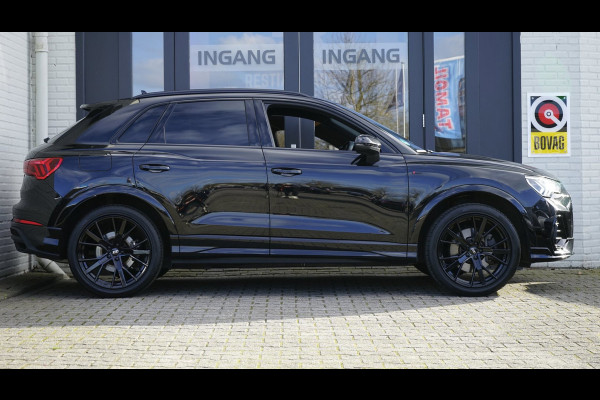 Audi Q3 45 TFSIe 3x S-Line Black Optik AUTOMAAT-ACC-CAMERA-CLIMA-KEYLESS-MATRIX LED-SONOS-STOELVERWARMING-VIRTUEEL
