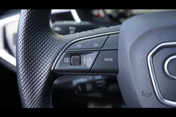 Audi Q3 45 TFSIe 3x S-Line Black Optik AUTOMAAT-ACC-CAMERA-CLIMA-KEYLESS-MATRIX LED-SONOS-STOELVERWARMING-VIRTUEEL