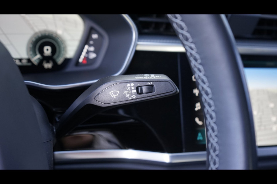 Audi Q3 45 TFSIe 3x S-Line Black Optik AUTOMAAT-ACC-CAMERA-CLIMA-KEYLESS-MATRIX LED-SONOS-STOELVERWARMING-VIRTUEEL