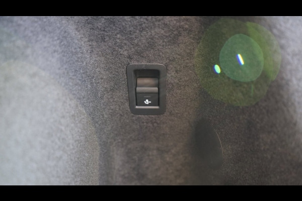 Audi Q3 45 TFSIe 3x S-Line Black Optik AUTOMAAT-ACC-CAMERA-CLIMA-KEYLESS-MATRIX LED-SONOS-STOELVERWARMING-VIRTUEEL