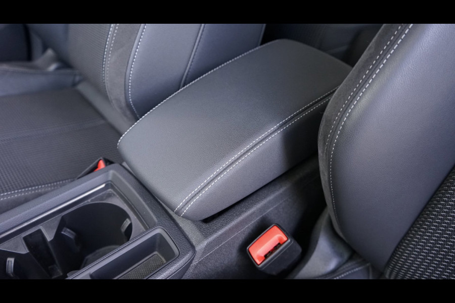 Audi Q3 45 TFSIe 3x S-Line Black Optik AUTOMAAT-ACC-CAMERA-CLIMA-KEYLESS-MATRIX LED-SONOS-STOELVERWARMING-VIRTUEEL